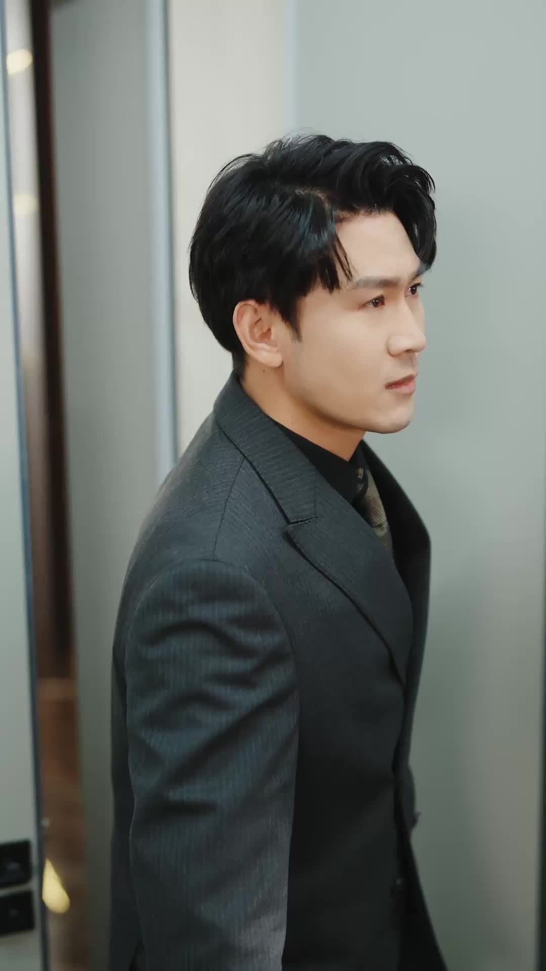 Episode 12 - She's the Billionaire's Mom!